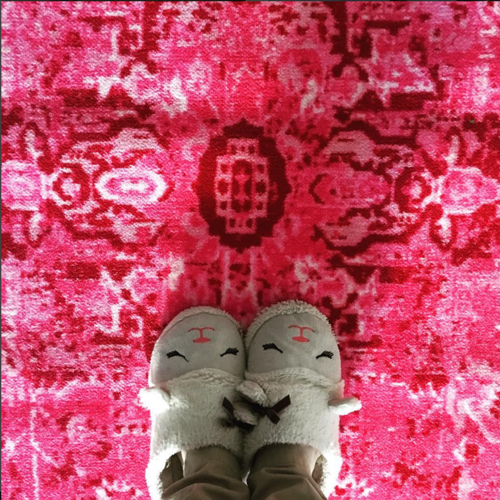 PinkAndGoldHomeOffice-Rug